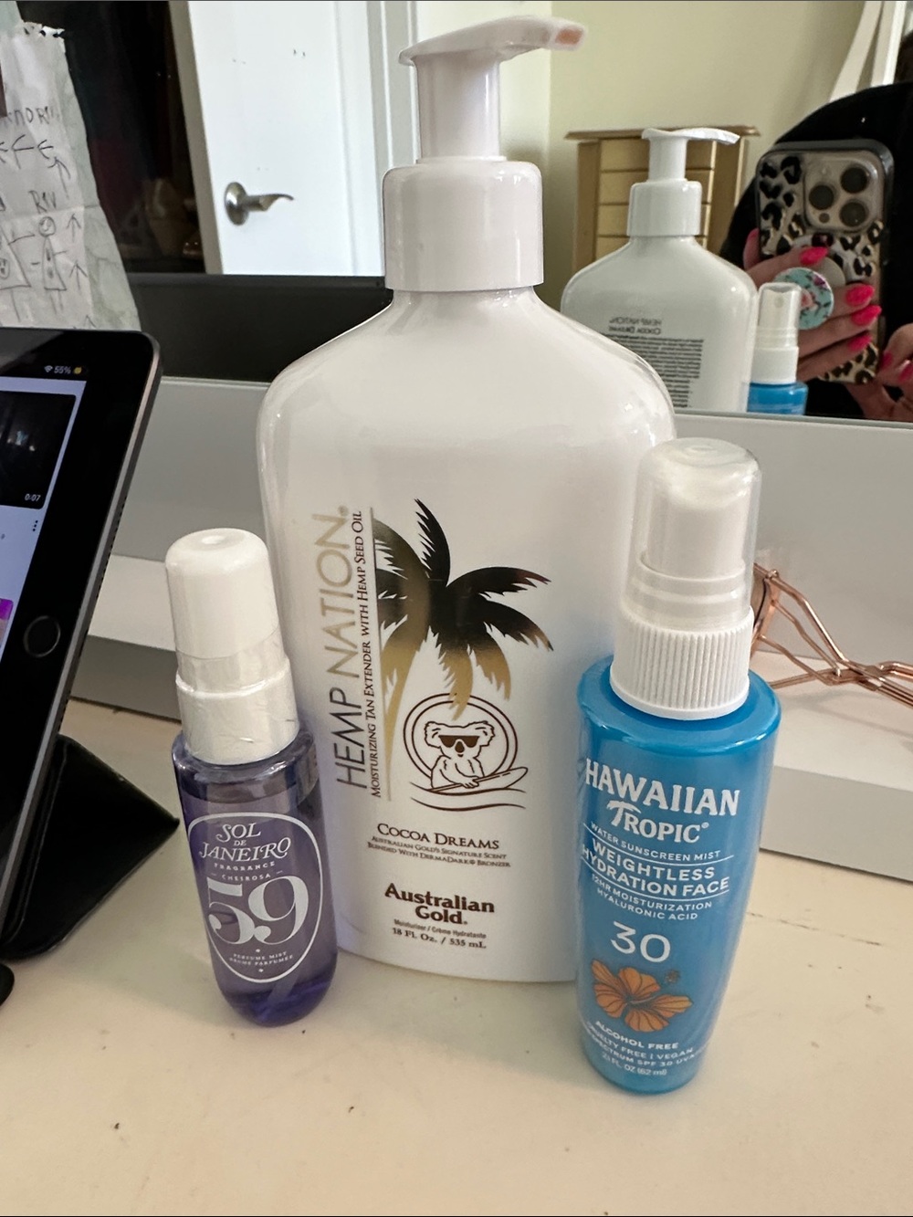Summer Bundle Hemp Nation moisturizer, Hawaiin Tropic SPF 30, sol de janeiro 59